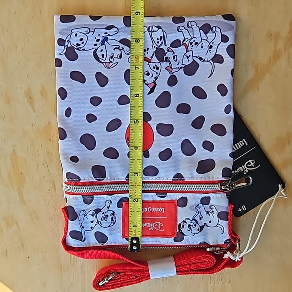 DISNEY DALMATIONS PASSPORT BAG - Picture 9 of 11